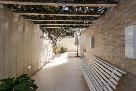 Apartamento à venda com 190m², 4 quartos e 2 vagasÁrea Privativa