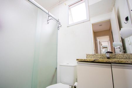 Apartamento à venda com 69m², 3 quartos e 2 vagasBanheiro social