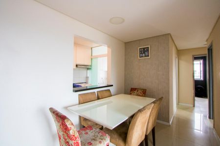 Sala de apartamento à venda com 3 quartos, 69m² em Vila Humaita, Santo André