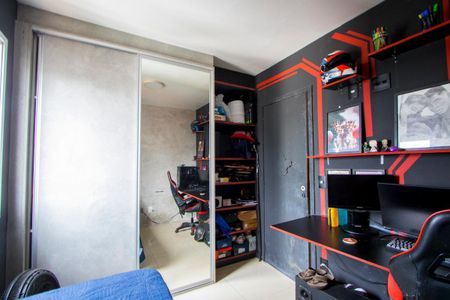 Apartamento à venda com 69m², 3 quartos e 2 vagasQuarto 2