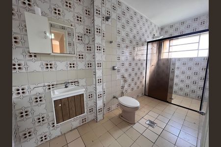 Banheiro de apartamento para alugar com 1 quarto, 52m² em Centro, Campinas