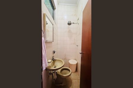 Casa à venda com 263m², 4 quartos e 4 vagas