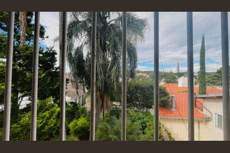 Casa à venda com 263m², 4 quartos e 4 vagas