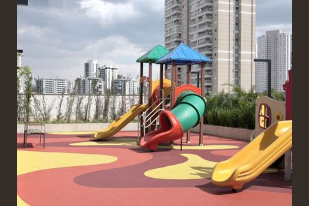 Apartamento para alugar com 75m², 2 quartos e 1 vagaPlayground