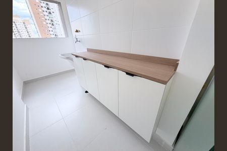Apartamento para alugar com 75m², 2 quartos e 1 vagaÁrea de Serviço