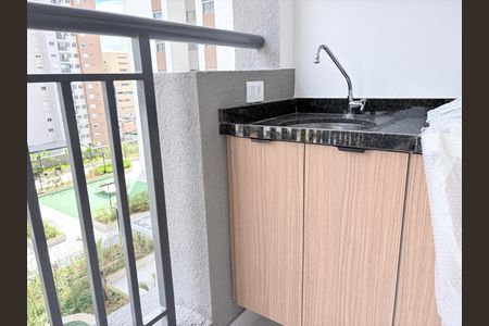 Apartamento para alugar com 75m², 2 quartos e 1 vagaSacada