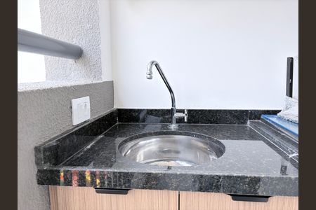 Apartamento para alugar com 75m², 2 quartos e 1 vagaSacada