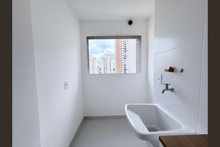 Apartamento para alugar com 75m², 2 quartos e 1 vagaÁrea de Serviço