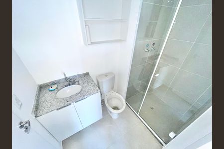 Apartamento para alugar com 38m², 2 quartos e sem vagaBanheiro