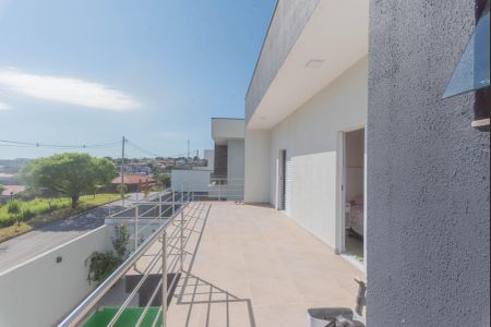 Casa de condomínio à venda com 261m², 3 quartos e 4 vagas Casa de condomínio à venda com 261m², 3 quartos e 4 vagasVaranda da Suíte 1