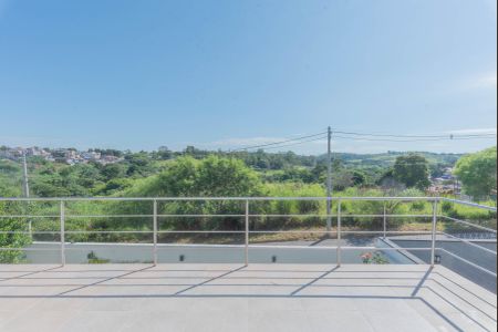 Casa de condomínio à venda com 261m², 3 quartos e 4 vagas Casa de condomínio à venda com 261m², 3 quartos e 4 vagasVaranda da Suíte 2