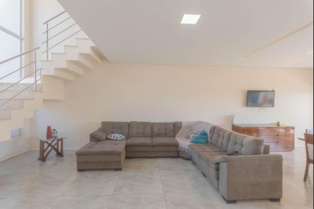 Casa de condomínio à venda com 261m², 3 quartos e 4 vagas Casa de condomínio à venda com 261m², 3 quartos e 4 vagasSala