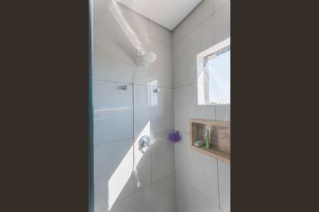 Casa de condomínio à venda com 261m², 3 quartos e 4 vagas Casa de condomínio à venda com 261m², 3 quartos e 4 vagasBanheiro da Suíte 1