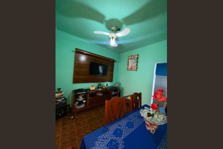 Casa para alugar com 267m², 2 quartos e 1 vaga Casa para alugar com 267m², 2 quartos e 1 vagaSala