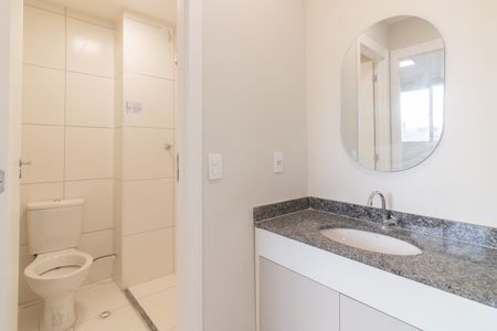Apartamento à venda com 38m², 2 quartos e 1 vaga Apartamento à venda com 38m², 2 quartos e 1 vagaBanheiro