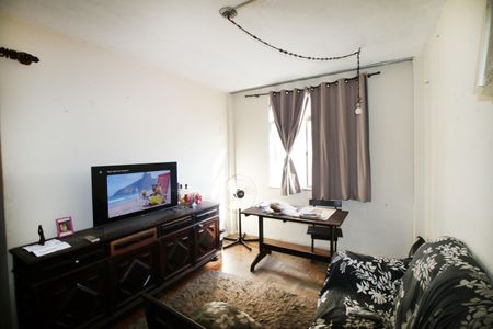 Sala de apartamento para alugar com 2 quartos, 45m² em Brás de Pina, Rio de Janeiro