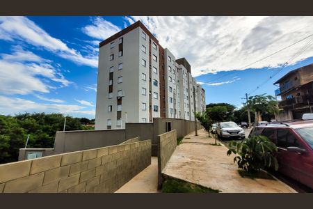 Apartamento para alugar com 48m², 2 quartos e 1 vagaFachada