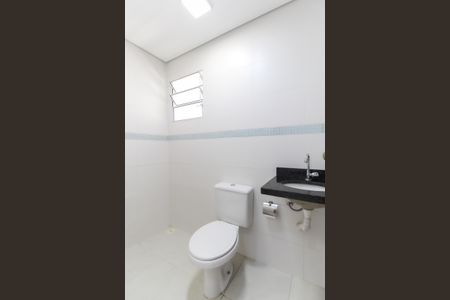 Apartamento à venda com 33m², 1 quarto e sem vagaBanheiro social