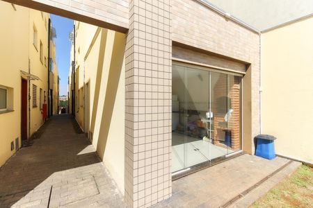 Apartamento à venda com 33m², 1 quarto e sem vagaÁrea Comum 
