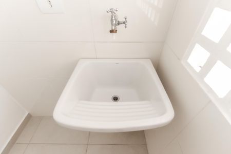 Apartamento à venda com 33m², 1 quarto e sem vagaÁrea de Serviço