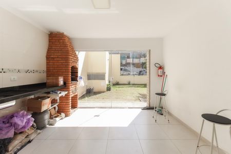 Apartamento à venda com 33m², 1 quarto e sem vagaÁrea Comum 