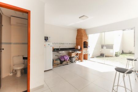 Apartamento à venda com 33m², 1 quarto e sem vagaÁrea Comum 