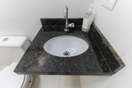 Apartamento à venda com 33m², 1 quarto e sem vagaBanheiro social