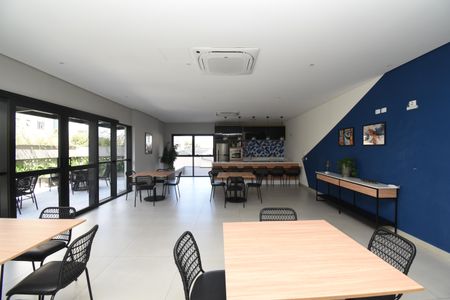 Studio para alugar com 38m², 1 quarto e sem vagaÁrea comum - Salão de festas