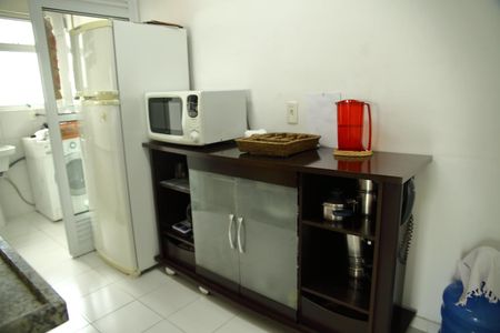 Apartamento à venda com 80m², 2 quartos e 2 vagasCozinha 