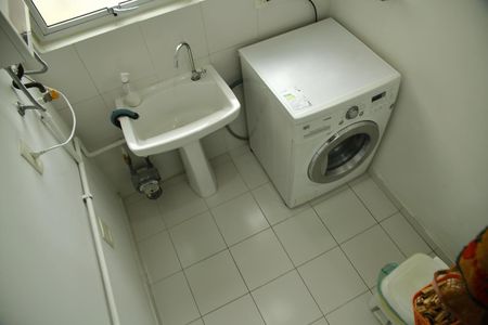 Apartamento à venda com 80m², 2 quartos e 2 vagasÁrea serviço 