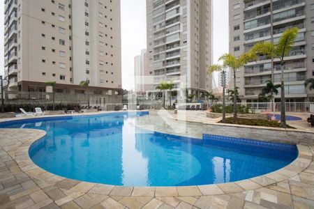 Apartamento à venda com 80m², 2 quartos e 2 vagasÁrea comum - Piscina