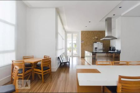 Apartamento à venda com 80m², 2 quartos e 2 vagasÁrea comum - Espaço gourmet 