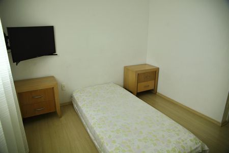 Apartamento à venda com 80m², 2 quartos e 2 vagasSuíte 