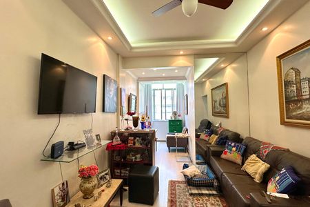 Apartamento à venda com 2 quartos, 65m² em Copacabana, Rio de Janeiro