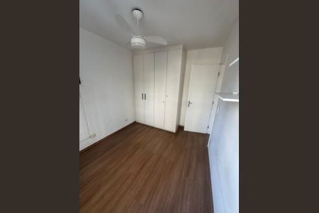 Foto 04 de apartamento à venda com 2 quartos, 59m² em Vila Gumercindo, São Paulo