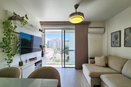 Sala  de apartamento para alugar com 2 quartos, 68m² em Andaraí, Rio de Janeiro