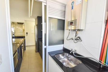 Apartamento à venda com 63m², 2 quartos e 1 vagaÁrea de serviço
