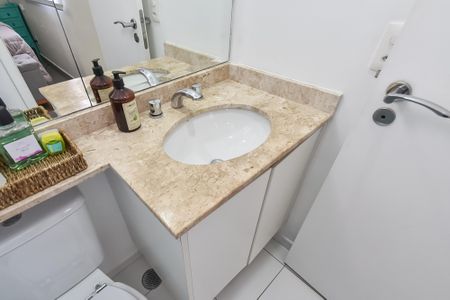 Apartamento à venda com 63m², 2 quartos e 1 vagaBanheiro da suíte