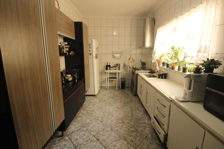 Casa à venda com 160m², 4 quartos e 3 vagasCozinha