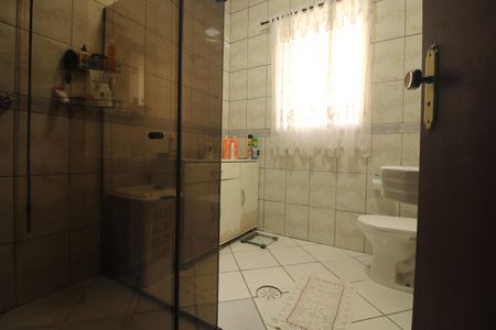 Casa à venda com 160m², 4 quartos e 3 vagasBanheiro social