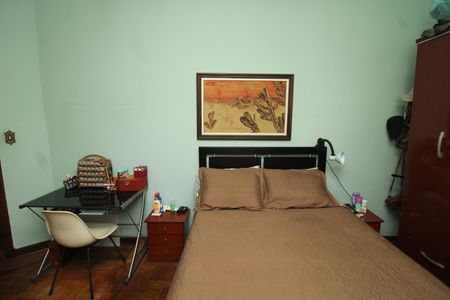 Casa à venda com 160m², 4 quartos e 3 vagasSuíte