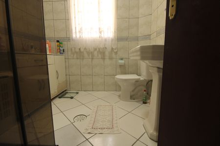 Casa à venda com 160m², 4 quartos e 3 vagasBanheiro social