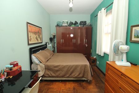Casa à venda com 160m², 4 quartos e 3 vagasSuíte