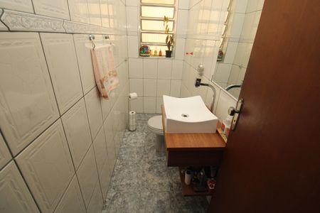 Casa à venda com 160m², 4 quartos e 3 vagasLavabo