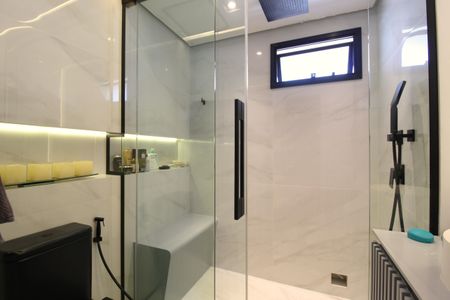 Apartamento à venda com 95m², 1 quarto e 2 vagasBanheiro da Suíte