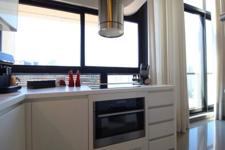 Apartamento à venda com 95m², 1 quarto e 2 vagasCozinha e Área de Serviço