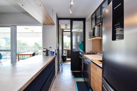 Apartamento à venda com 97m², 2 quartos e 2 vagasCozinha