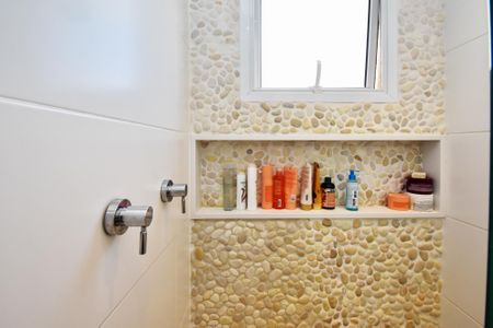 Apartamento à venda com 97m², 2 quartos e 2 vagasbanheiro suite 2