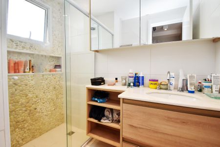 Apartamento à venda com 97m², 2 quartos e 2 vagasbanheiro suite 2