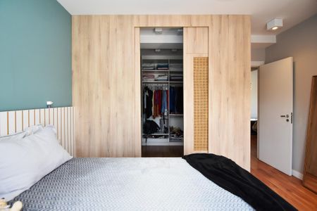 Apartamento à venda com 97m², 2 quartos e 2 vagassuite 2 com closet aberto